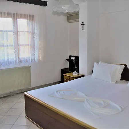 Vranas Holiday home Skala Sotiros